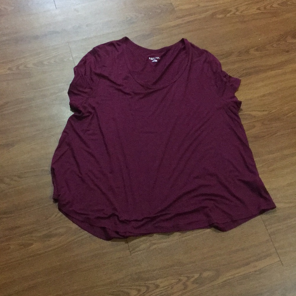 Tee shirt